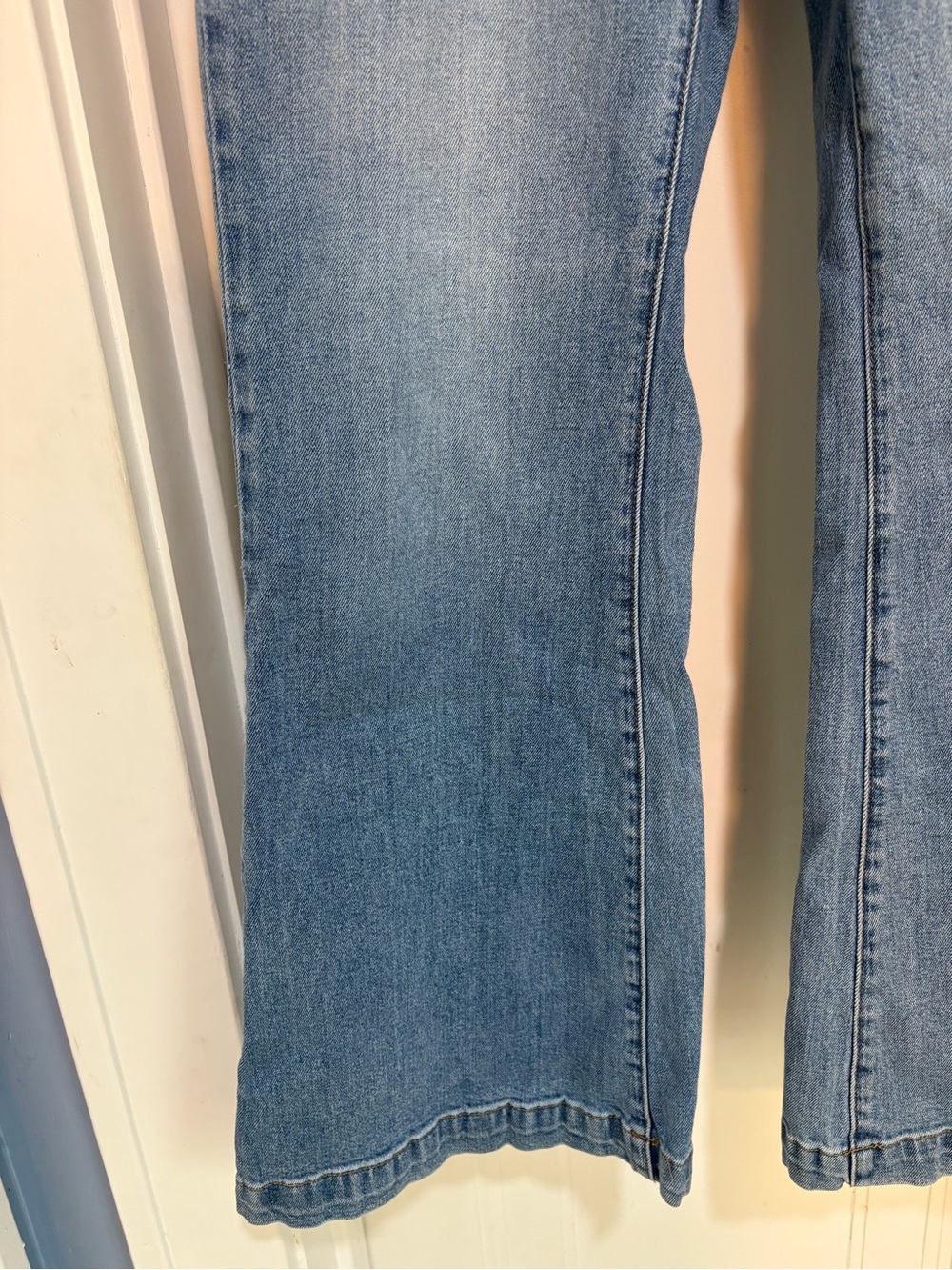 ROLLA’S Eastcoast Wide Leg Flare Jean - Silverlake High Rise Size 31 / US 12 - Picture 8 of 15